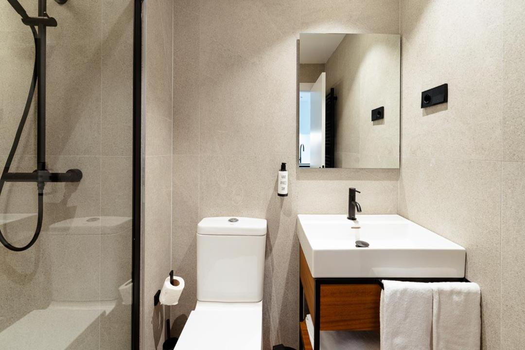 Apartamentos 2H Living Леон Екстериор снимка