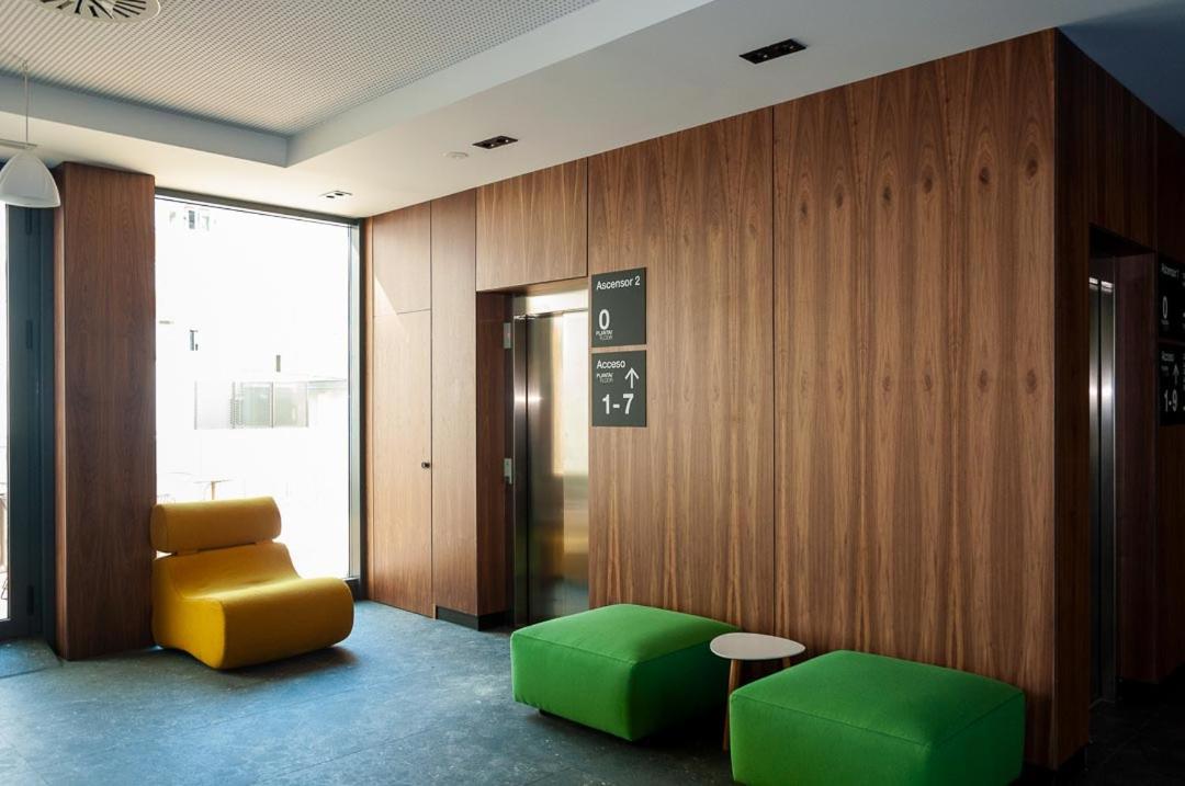 Apartamentos 2H Living Леон Екстериор снимка